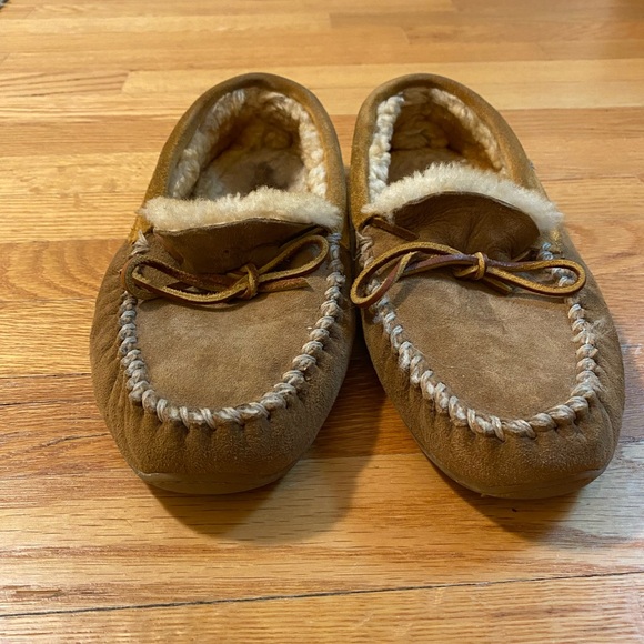 L.L. Bean Slippers - Picture 3 of 3